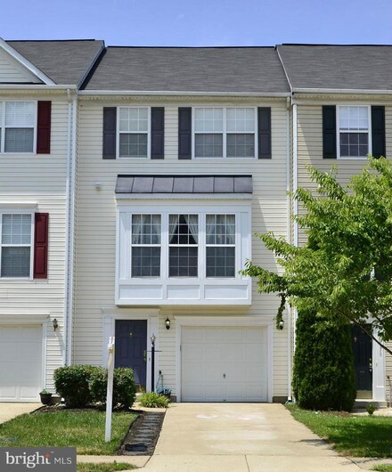 6175 Newton Ln, Bealeton, VA 22712