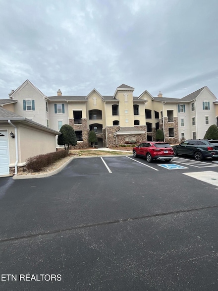 565 Rarity Bay Pkwy Unit 101-A, Vonore, TN 37885