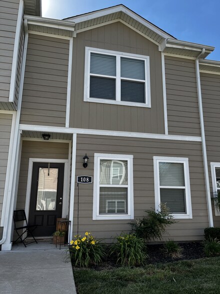 108 Batya Ct, Lavergne, TN 37086