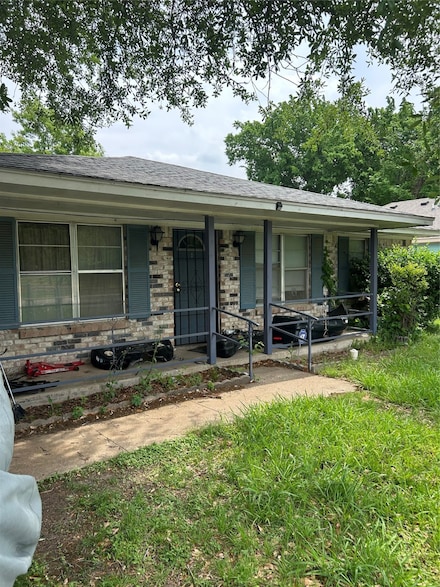 316 N Goode Rd, Wilmer, TX 75172