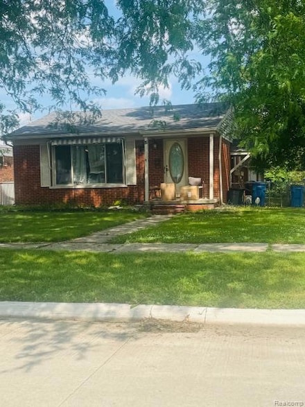 7002 Norborne Ave, Dearborn Heights, MI 48127