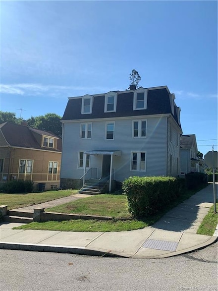 1 Farnsworth St Unit 2, New London, CT 06320