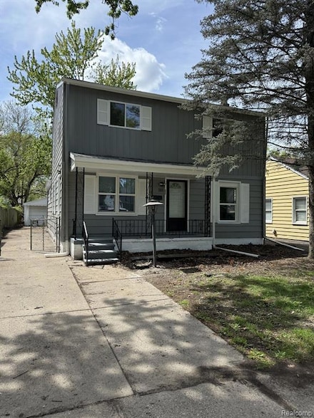 4508 Carnegie St, Wayne, MI 48184