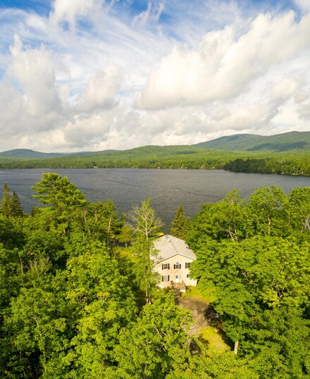 190 Pond Rd, Abbot, ME 04406