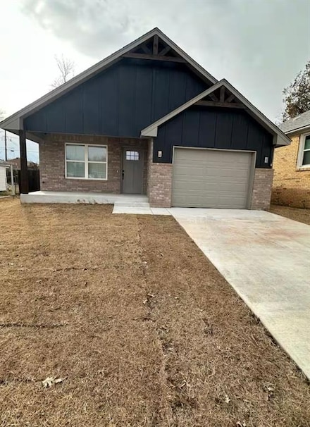 2220 NE 18th St, Oklahoma City, OK 73111