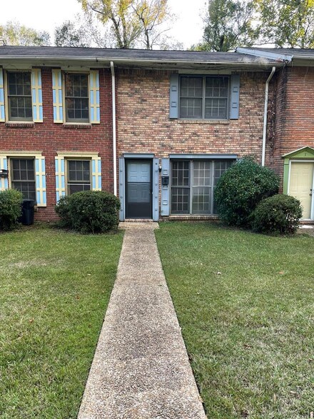 333 N Oakley Dr Unit 6, Columbus, GA 31906