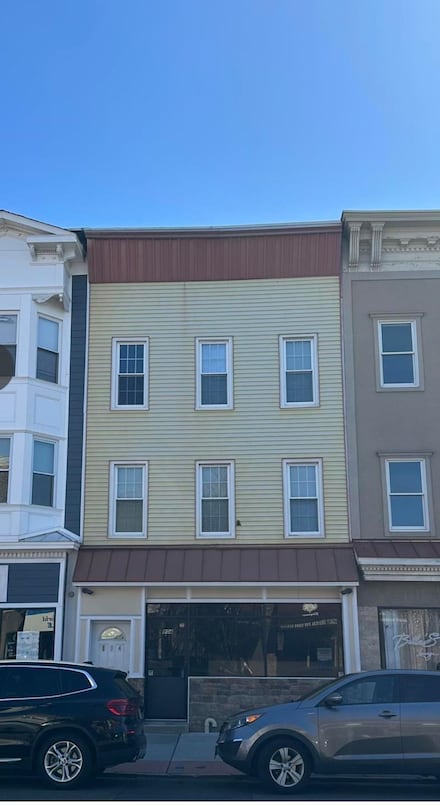 804 Broadway, Bayonne, NJ 07002