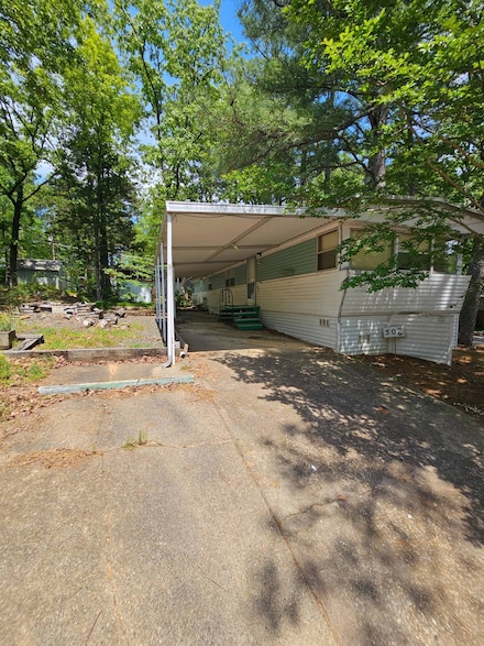305 Lee Barron Loop Unit 305, Hot Springs, AR 71913