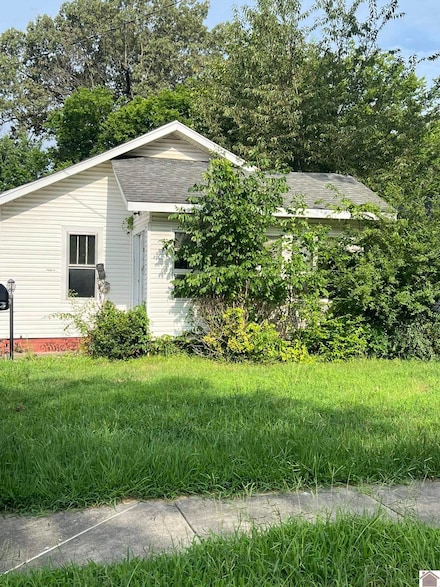 729 N 23rd St, Paducah, KY 42001