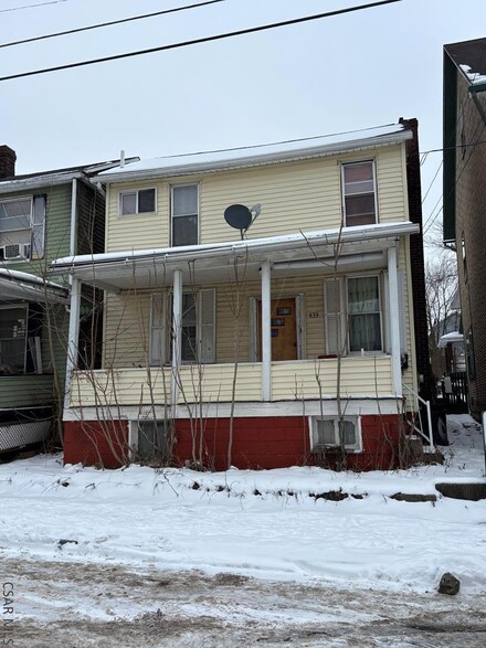 433 Oak St, Johnstown, PA 15902