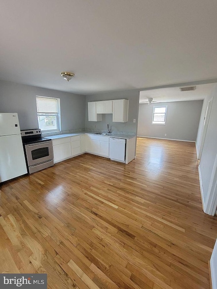 7828 Bodkin View Dr, Pasadena, MD 21122