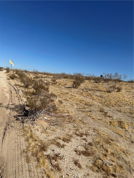 0 Aurora Unit HD25018390, Oro Grande, CA 92368