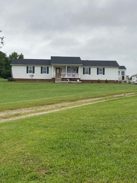 103 Leach School Rd, Horse Branch, KY 42349