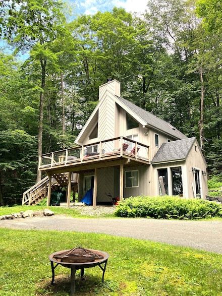 22 Lower Howe's Rd Unit A89, Wilmington, VT 05363
