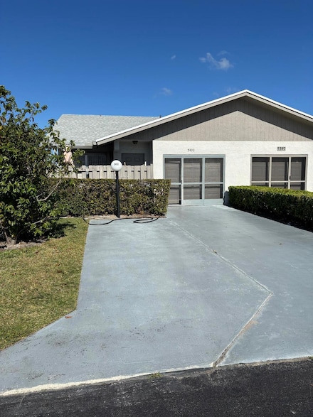 5403 Glenda St, West Palm Beach, FL 33417