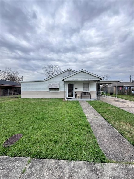 285 W Shannon Ln, New Orleans, LA 70123