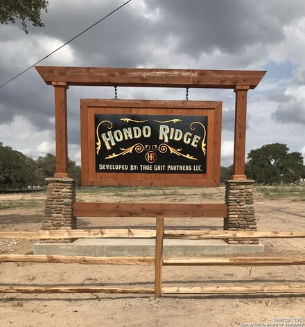 156 Hondo Ridge, La Vernia, TX 78121