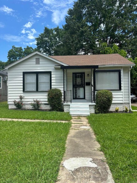2019 W Short 17th St, North Little Rock, AR 72114