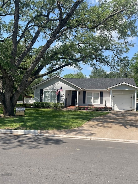 306 Timber St, College Station, TX 77840