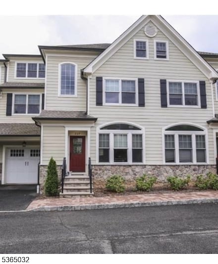 227 Sherman Ave Ondo, Berkeley Heights Twp., NJ 07922