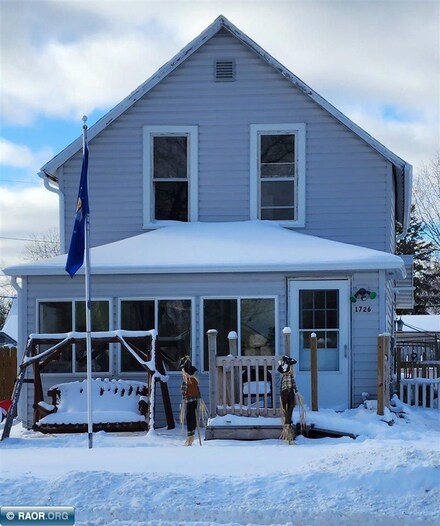 1726 2nd Ave E, International Falls, MN 56649