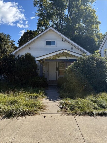 10 Richards Ave, Oneonta, NY 13820