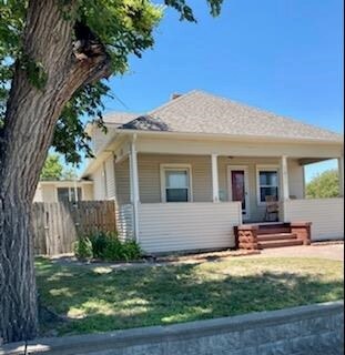 1811 Main St, Hays, KS 67601