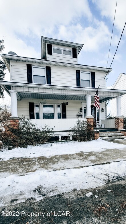 11 Stark St, Pittston, PA 18640