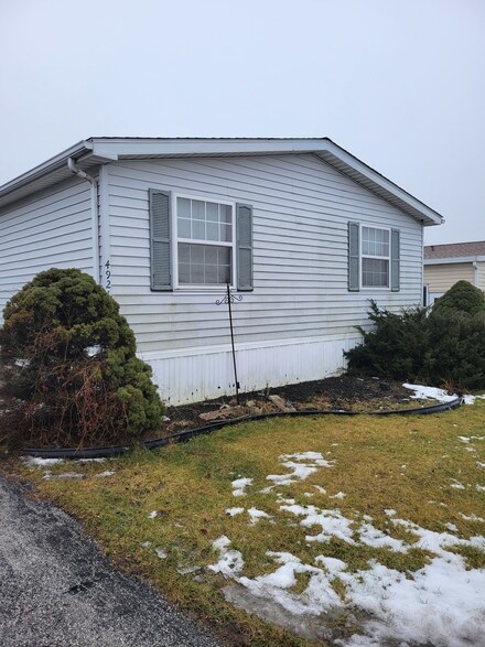 4921 W Augusta Blvd, Monee, IL 60449