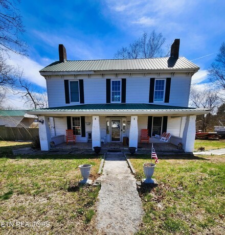 526 Old Middlesboro Hwy, La Follette, TN 37766