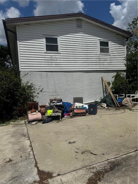 2727 48th St SW, Lehigh Acres, FL 33976