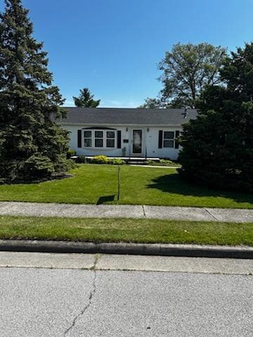 403 Washington St, Wapakoneta, OH 45895