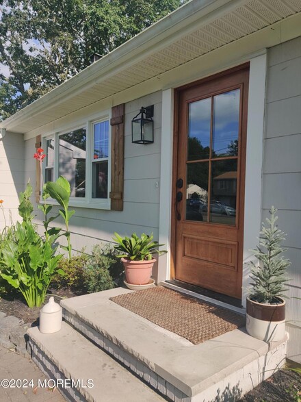 276 Vermont Dr, Brick, NJ 08723
