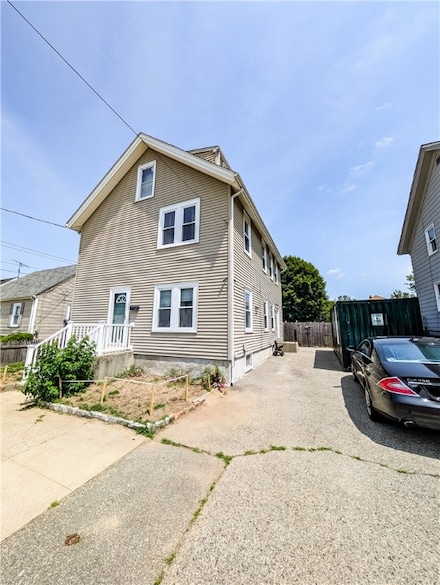 123 Francis Ave, Pawtucket, RI 02860