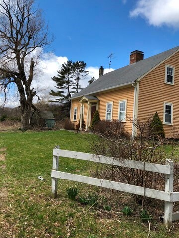 61A Howard Hill Rd, Foster, RI 02825