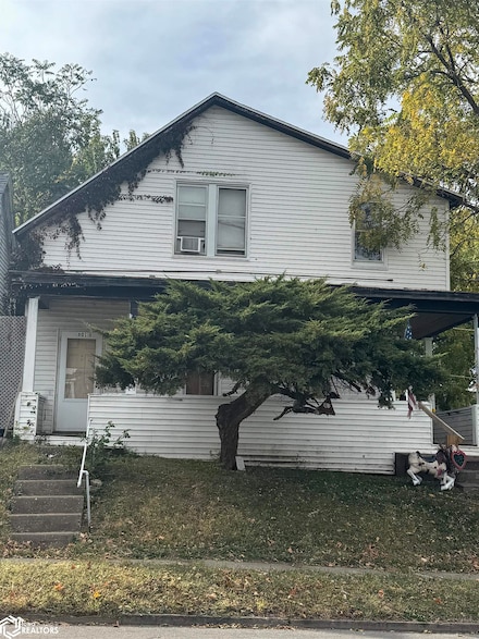 801 S 9th St, Burlington, IA 52601