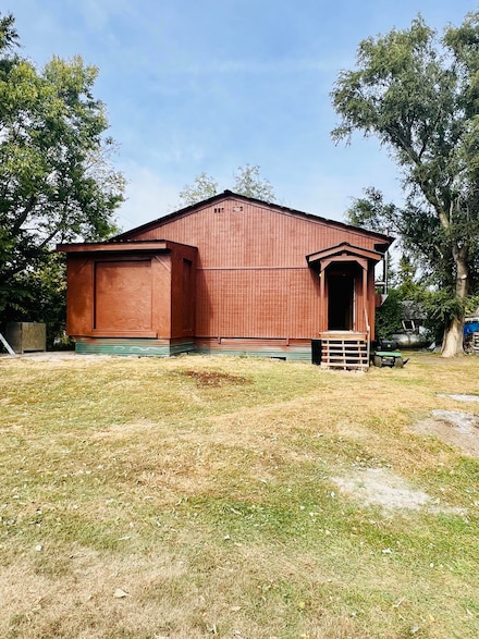 385 Wessington St S, Wessington, SD 57381