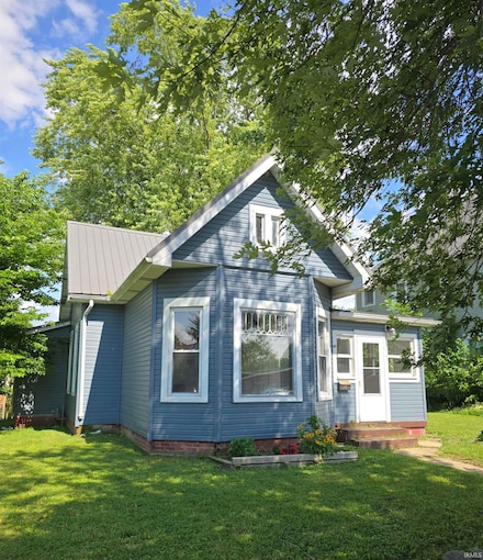 228 Simmons St, Cambridge City, IN 47327