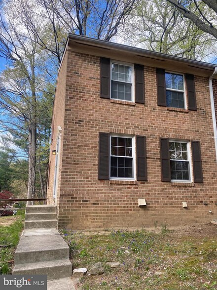 9142 Lambskin Ln, Columbia, MD 21045
