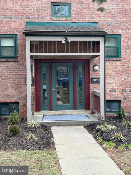 80 Paladin Dr, Wilmington, DE 19802