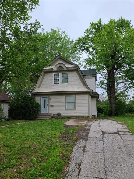 4410 Norledge Ave, Kansas City, MO 64123