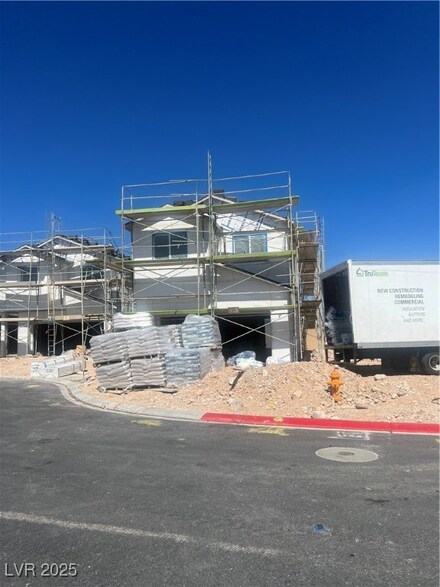 8418 Sycamore Creek St, Las Vegas, NV 89113