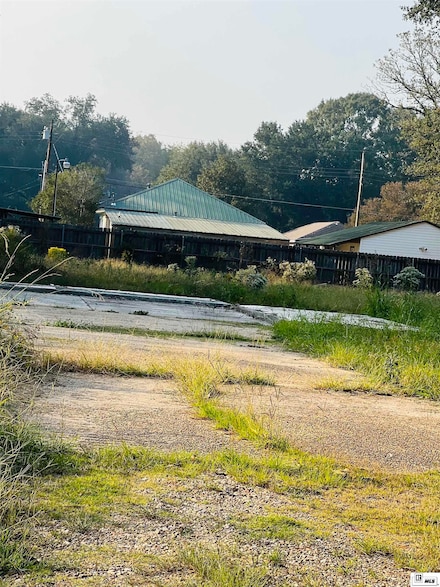 203 Taylor Ave, Sterlington, LA 71280