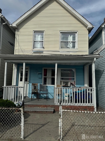 649 State St, Perth Amboy, NJ 08861