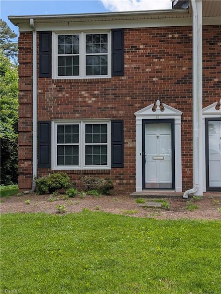 311 Salisbury St Unit 61, Kernersville, NC 27284