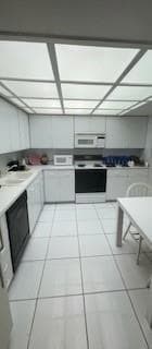 4900 N Ocean Blvd Unit 303, Lauderdale By the Sea, FL 33308
