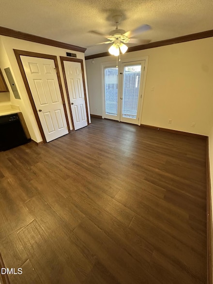 3607 Helix Ct Unit 101, Raleigh, NC 27606