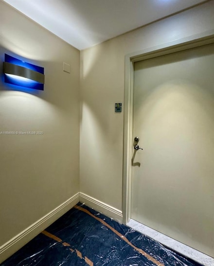 185 SW 7th St Unit 2411, Miami, FL 33130