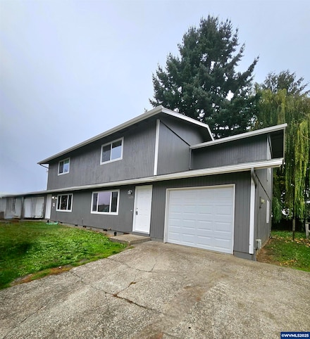 4821-4823 Cougar Ct SE, Salem, OR 97317