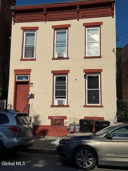 1216 5th Ave, Troy, NY 12180